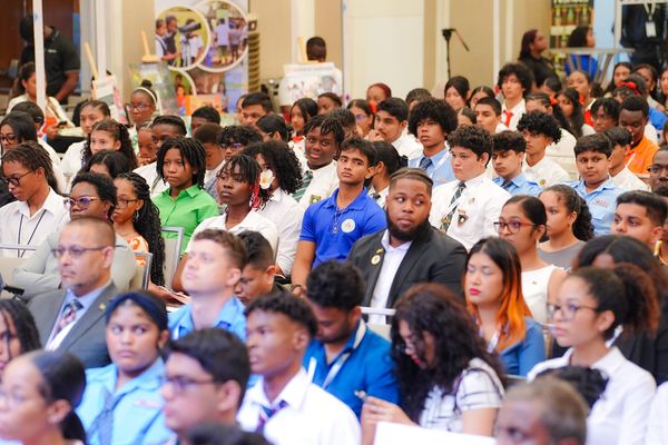 gallery_item