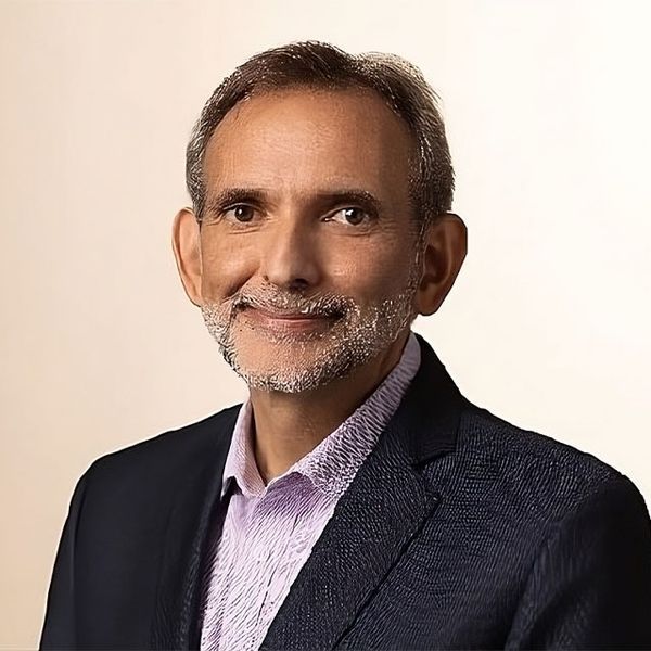 Carlos Pascual 